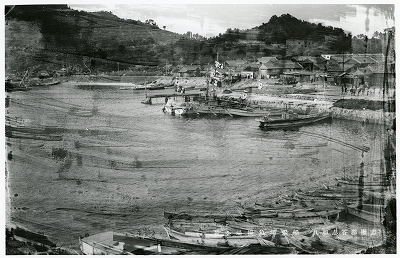 鳥羽・答志島和具船揚場魚揚場全景