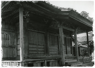 鳥羽・河内丸興山庫蔵寺本堂