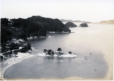 鳥羽日和山から佐田浜･縁期松･旅館戸田家を望む2