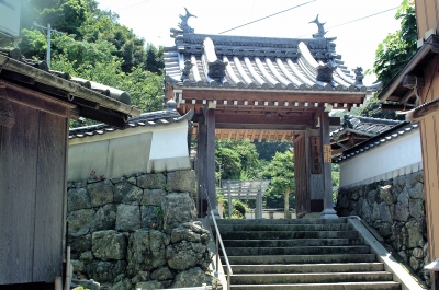 小浜町観竜山済渡院2(山門)